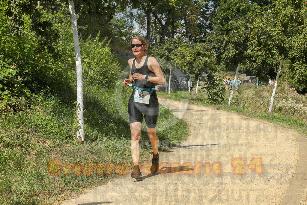 250824_1243_EX1_0331 | Sportfotografie im Rhein-Sieg Kreis, Köln, Bonn, NRW, Rheinland Pfalz, Hessen, etc. Unser Tätigkeitsfeld umfasst den Laufsport vom Volkslauf über den Marathon, Duathlon, Triathon bis zum Ultralauf wie Kölnpfad Ultra oder Schindertrail.