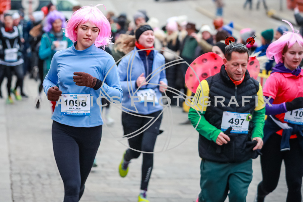 SILVESTERLAUF LINZ 25 | Linz, AUSTRIA, 31. Dezember 25, TRIRUN SILVESTERLAUF LINZ 25 , Image shows: 
Photo: WAPICS / BINDER Manuel