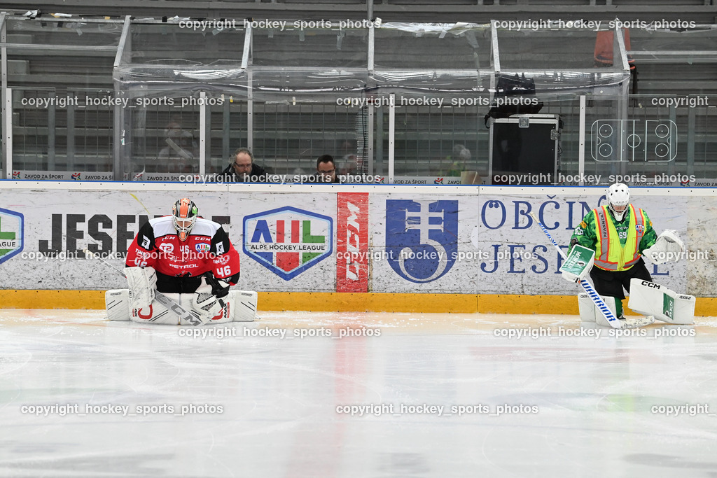 HDD Jesenice vs. EC Bregenzerwald 30.9.2022 | #46 Karjalainen Antti, #69 Wempe Kilian