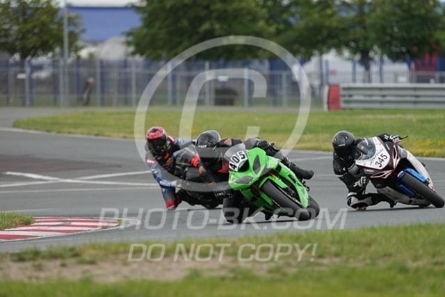 2024_07_05_PBK_24589 | Sportfotografie; SlowMotion; Video; Rennstrecke; Hafeneger; Speer; Racing; RSE; BMW; CBO; Trackday; Motorsportarena; Hockenheimring; Brno; Most; Barcelona; Valencia