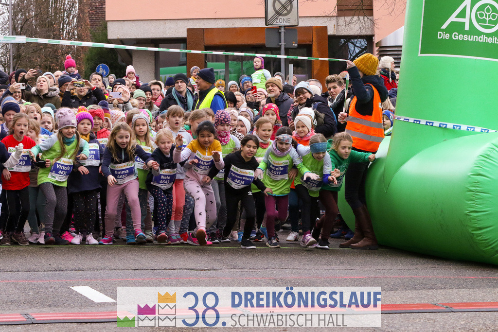 400m AOK Junior Cup | 3 Koenigslauf 2024 400m AOK Junior Cup - Realisiert mit Pictrs.com