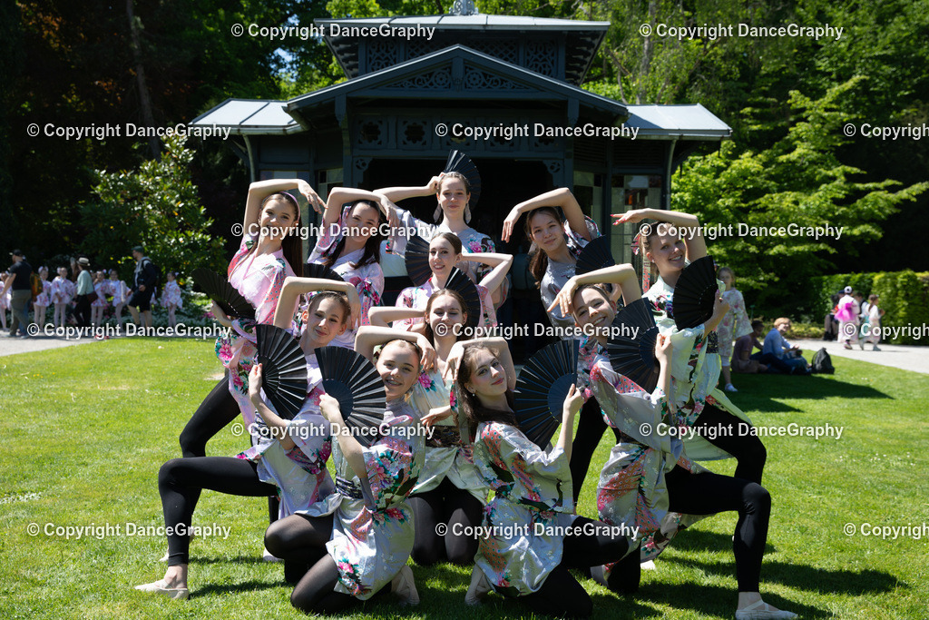 GPHY3909 | DanceGraphy - Realisiert mit Pictrs.com