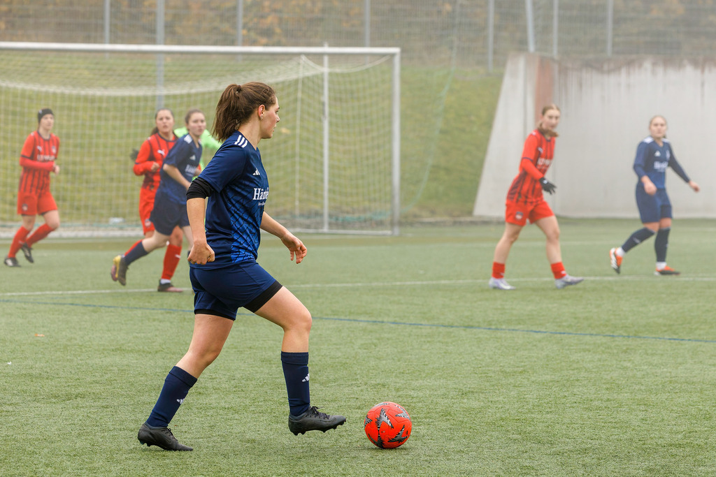 FCH-HÄR_251019_6462 | Fotopresso – Sportfotografie in Heidenheim & Umgebung. Professionelle Sportfotografie für unvergessliche Momente. Dynamische Action-Shots, emotionale Szenen & hochwertige Bilder. - Realisiert mit Pictrs.com