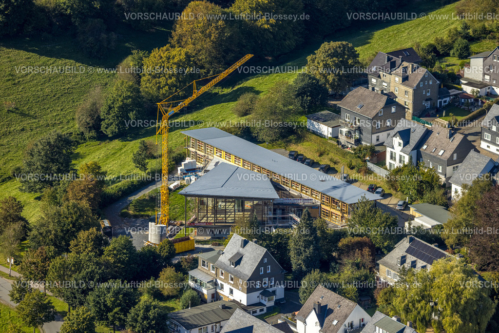 Schmallenberg230910921 | Luftbild, Baustelle Dritter Ort Kulturzentrum mit Umbau des Holz- und Touristikzentrums, Schmallenberg, Sauerland, Nordrhein-Westfalen, Deutschland