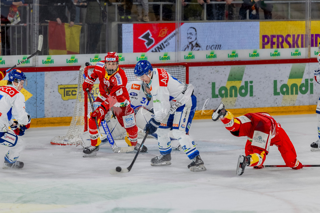 EHCB vs GCK 20260104-7856 | Sportbilder, Sportfotograf, Hochzeits- und Eventfotografin, Flugshows, Portraits und Tiershooting, Aviation, Downhill, Nationalleague, Swissleague, International