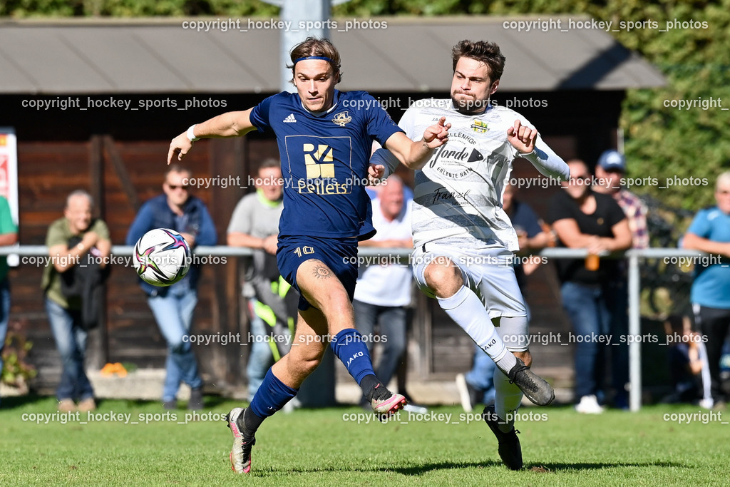 ATUS Velden vs. ASKÖ Köttmannsdorf 7.10.2023 | #10 Lukas Lausegger ATUS Velden, #17 Stephan Borovnik (K) Köttmannsdorf, ATUS Velden vs. ASKÖ Köttmannsdorf 7.10.2023, ATUS Velden vs. ASKÖ Köttmannsdorf am 07.10.2023 in Velden (Wald Arena Velden), Austria, (Photo by Bernd Stefan)