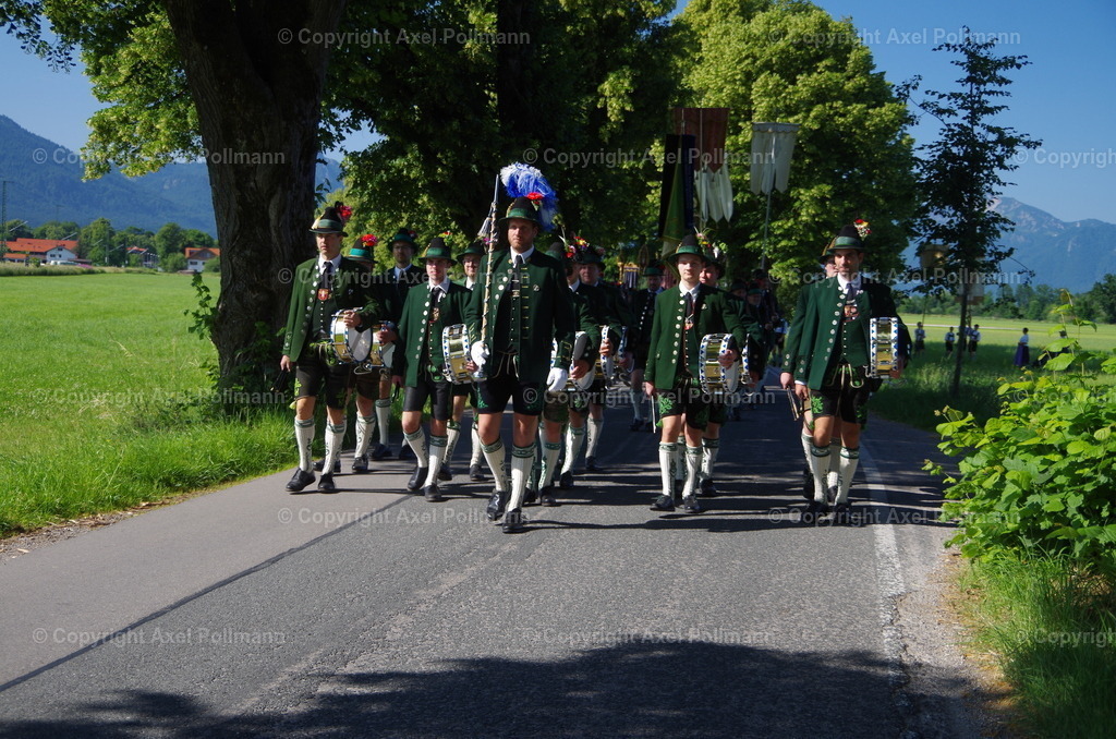 IMGP4945 | fotografiert von Axel PollmannLeonhardi Wallfahrt Benediktbeuern und Murnau, Fronleichnam, Fasching, Landschaft im Loisachtal und Benediktbeuern  - Realisiert mit Pictrs.com