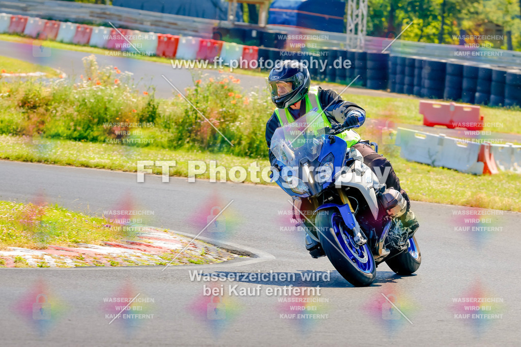 _MOT9154 | Hier findet Ihr Bilder von Touristenfahrten auf der Nürburgring Nordschleife oder von anderen Veranstaltungen die ich besucht habe. Viel Spass beim Durch Schauen 