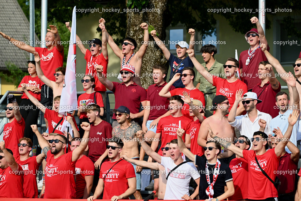 ATUS Velden vs. GAK | Besucher Stadion Lind, GAK Fans, ATUS Velden vs. GAK, ATUS Velden vs. GAK am 26.07.2024 in Villach (Stadion Lind), Austria, (Photo by Bernd Stefan)