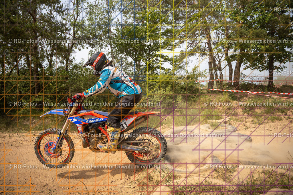 Niederwürzbach 3 Lauf-669 | Sportfotografie von RO-Fotos: Motorsport, Motocross, Enduro, Laufveranstaltungen und Triathlon. Professionelle Fotos von Sportlern und Events. - Realisiert mit Pictrs.com