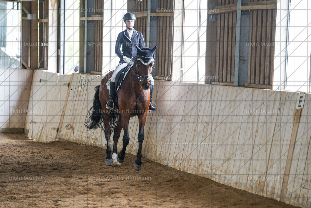 20230521-FAH06346 | Frühjahrsturnier, Landsberg am Lech, 2023, Reitclub Landsberg, Turnierbilder, Fotos Turnier Landsberg, Fotoagentur Herrmann, Turnierfotografen Bayern, Reitsport Fotograf, Pferde Fotograf