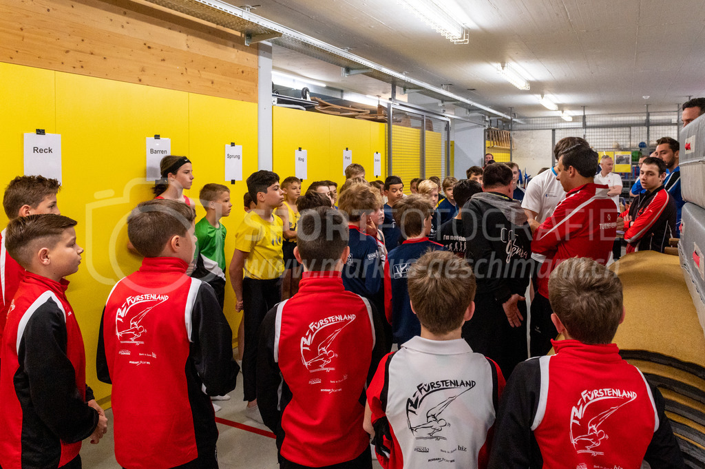 104. Zürcher Kunstturnertage Neftenbach - 14. May 2022 | 104. Zürcher Kunstturnertage Neftenbach
Turnhalle Ebni, Neftenbach
Programm 2 (P2)
Bild: Sportfotografie Markus Aeschimann | www.markus-aeschimann.ch - Realisiert mit Pictrs.com