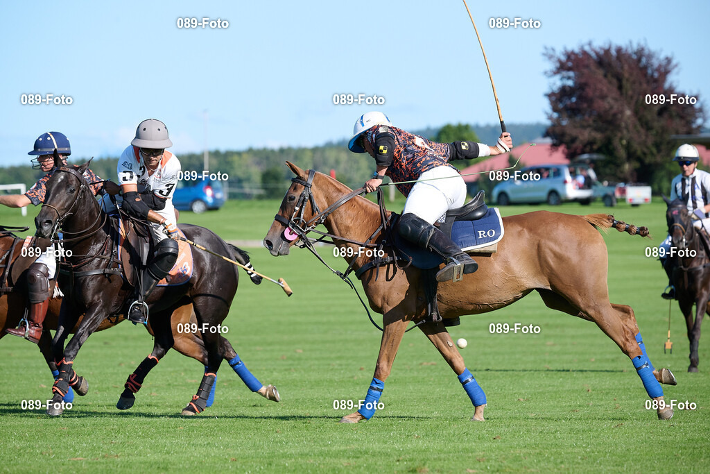 La Tarde Trachten Polo Cup 2025, La Tarde Polo Team vs Chiemsee Polo Team | La Tarde Polo Club Munich, La Tarde Trachten Polo Cup 2025, La Tarde Polo Team vs Chiemsee Polo Team, 2025-09-06,Foto: 089-foto.org - Realisiert mit Pictrs.com