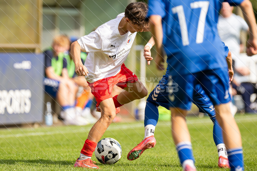 20250920_Picselweb-Fotografie_1R3_1177 | JFV D/A &amp; Stade - VfB Oldenburg0:1 VfB no70:2 VfB no70:3 VfB JFV Eigentor0:4 VfB no70:5 VfB no71:5 JFV no3 Jaric Jimenez-Voss2:5 JFV no9 Janko Sylvester3:5 JFV no16 Damian Elias Mihro Burekovic - Realisiert mit Pictrs.com