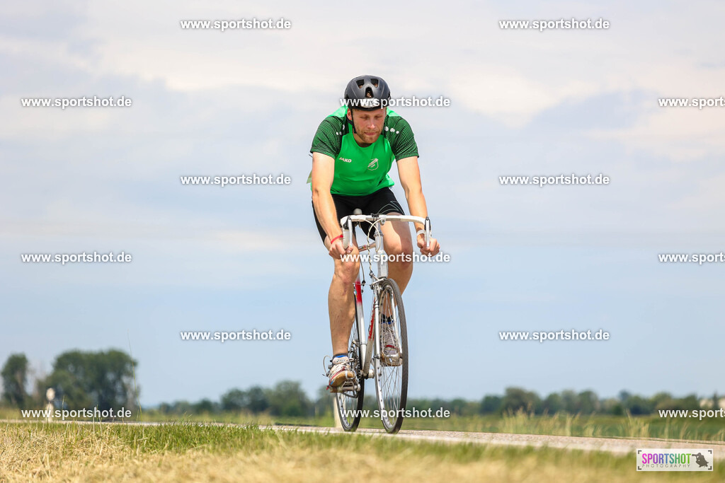 BR8A7680 | Stadttriathlon Erding 2025. #yourpictrs #sportshot_your_pictrs @Sportshotphotography #stadttriathlonerding Copyright: www.sportshot.de