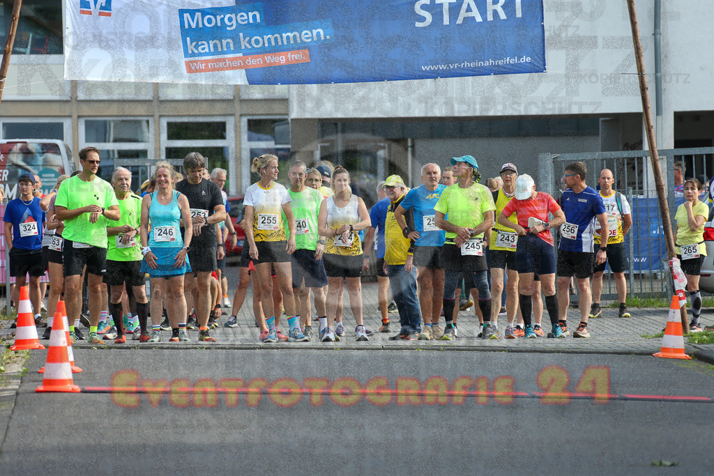 250801_1811_EX1_6473 | Sportfotografie im Rhein-Sieg Kreis, Köln, Bonn, NRW, Rheinland Pfalz, Hessen, etc. Unser Tätigkeitsfeld umfasst den Laufsport vom Volkslauf über den Marathon, Duathlon, Triathon bis zum Ultralauf wie Kölnpfad Ultra oder Schindertrail.