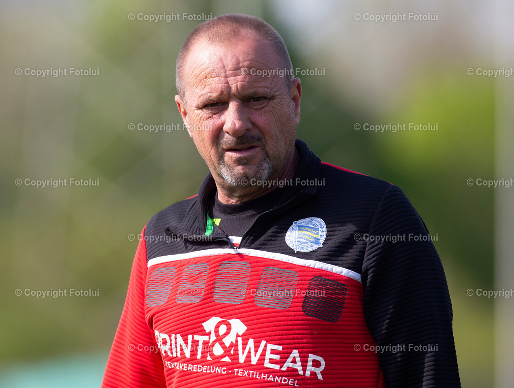 A_LUI_30042022_03 | SPORT,FUSSBALL,LT1 OOE LIGA ASKOE OEDT-DONAU LINZ 30.04..2022 IM BILD:  KURT BAUMGARTNER (DONAU)FOTO:FOTOLUI