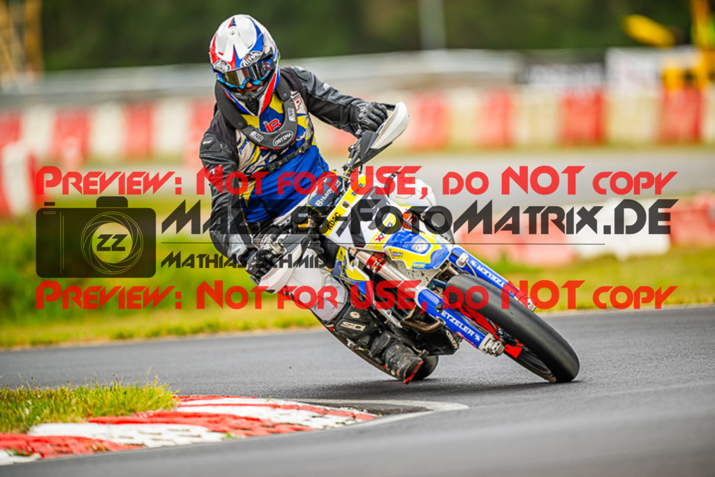 MaZZes_FotoMatrix_230702_6850 | S4