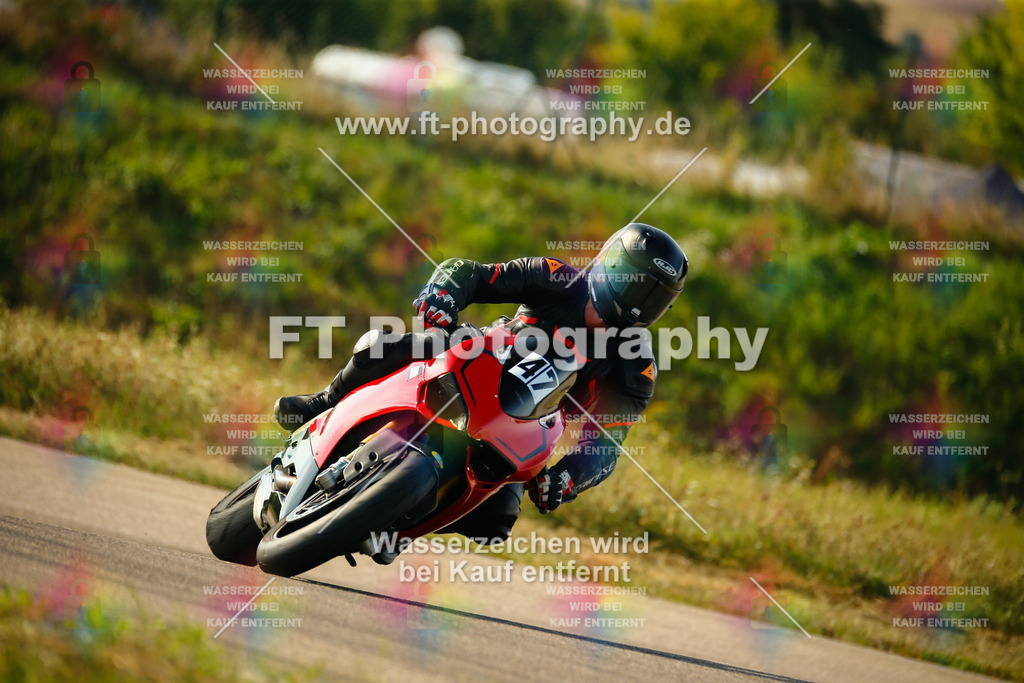 _MOT5974 | Hier findet Ihr Bilder von Touristenfahrten auf der Nürburgring Nordschleife oder von anderen Veranstaltungen die ich besucht habe. Viel Spass beim Durch Schauen 