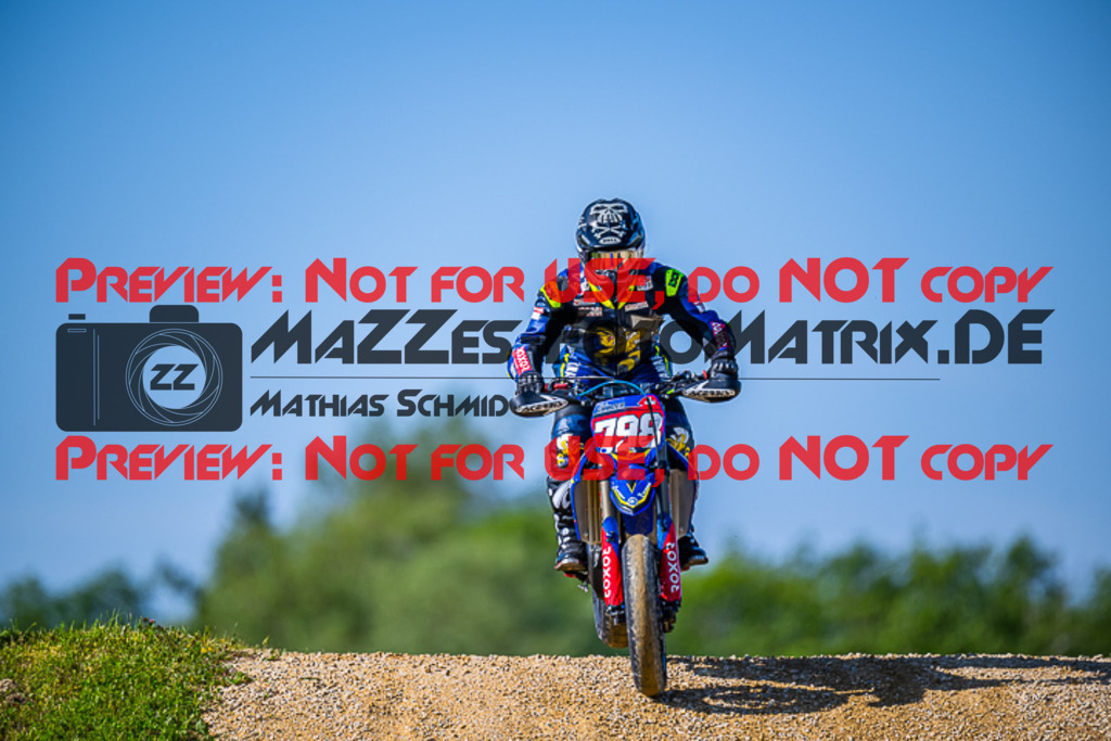 MaZZes_FotoMatrix_230527_1750 | S4