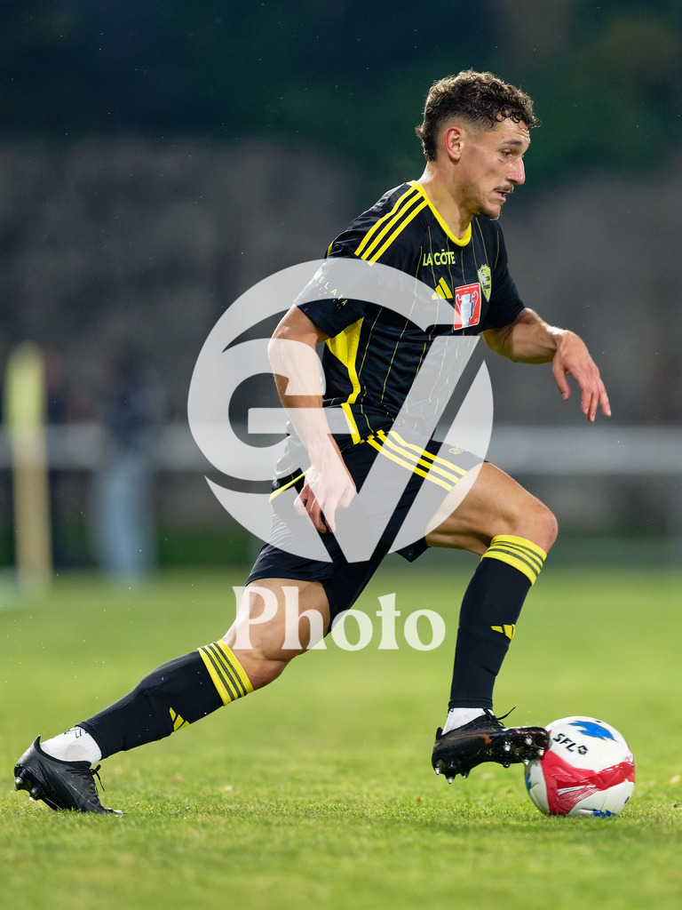 Coupe Suisse - 1/8 de finale - FC Stade Nyonnais v Neuchatel Xamax |  during the Coupe Suisse - 1/8 de finale match between FC Stade Nyonnais and Neuchatel Xamax at Centre sportif de Colovray in Nyon, Switzerland