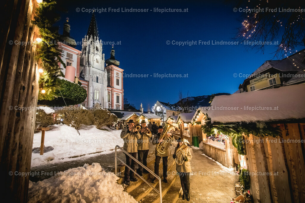 Mariazell Advent Blaser Basilika- | Fotos und Fotoprodukte - Realisiert mit Pictrs.com