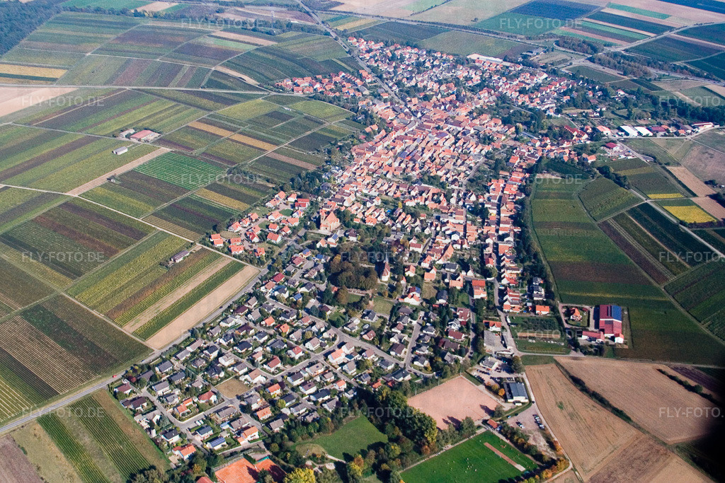 Ortsansicht von Südwesten | Luftbild: Ortsansicht von Südwesten in Insheim im Bundesland Rheinland-Pfalz in Deutschland. Foto: IMG_8320.jpg vom 06.10.2007 durch Werner Riehm/FLY-FOTO.de - Realisiert mit Pictrs.com