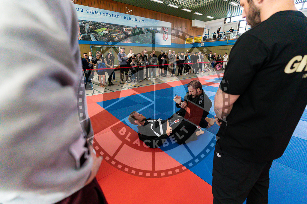20250510PBB1049 | Athletes compete during the JJLG Berlin Open Jiu-Jitsu Championship on May 10, 2025 in Berlin, Germany. © Chiara Dazi / photoblackbelt