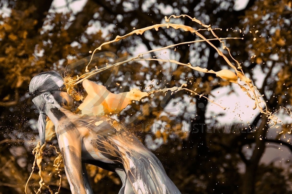 BodyArt-HERBSTSPLASH_5619b2 | #003 | Modell: Tina | Foto: Tschiponnique Skupin  - Realisiert mit Pictrs.com