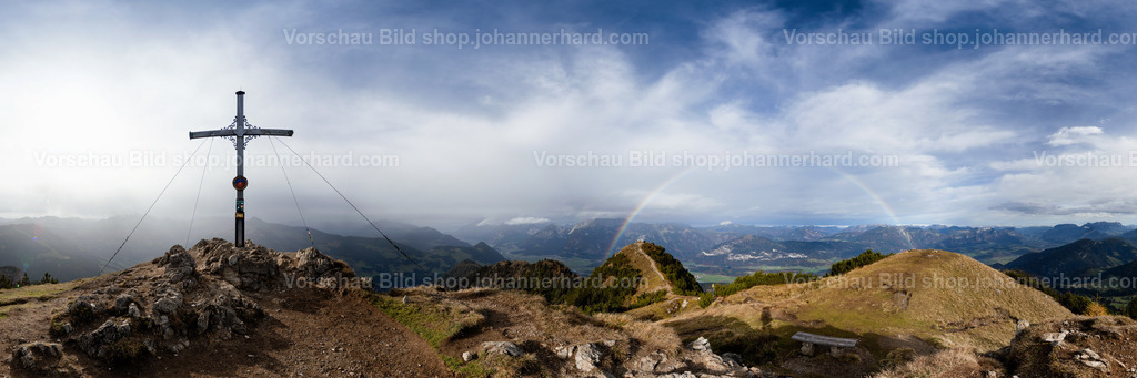 Gratlspitz | Regenbogen und Gipfelkreuz - Realisiert mit Pictrs.com