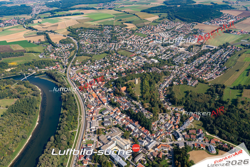 Das Luftbild der Stadt Bad-Abbach wurde 2020 vom Flugzeug heraus erstellt (keine Drohne) Aufnahmehöhe ca.400 Meter- hohe Auflösung und Qualität garantiert!
