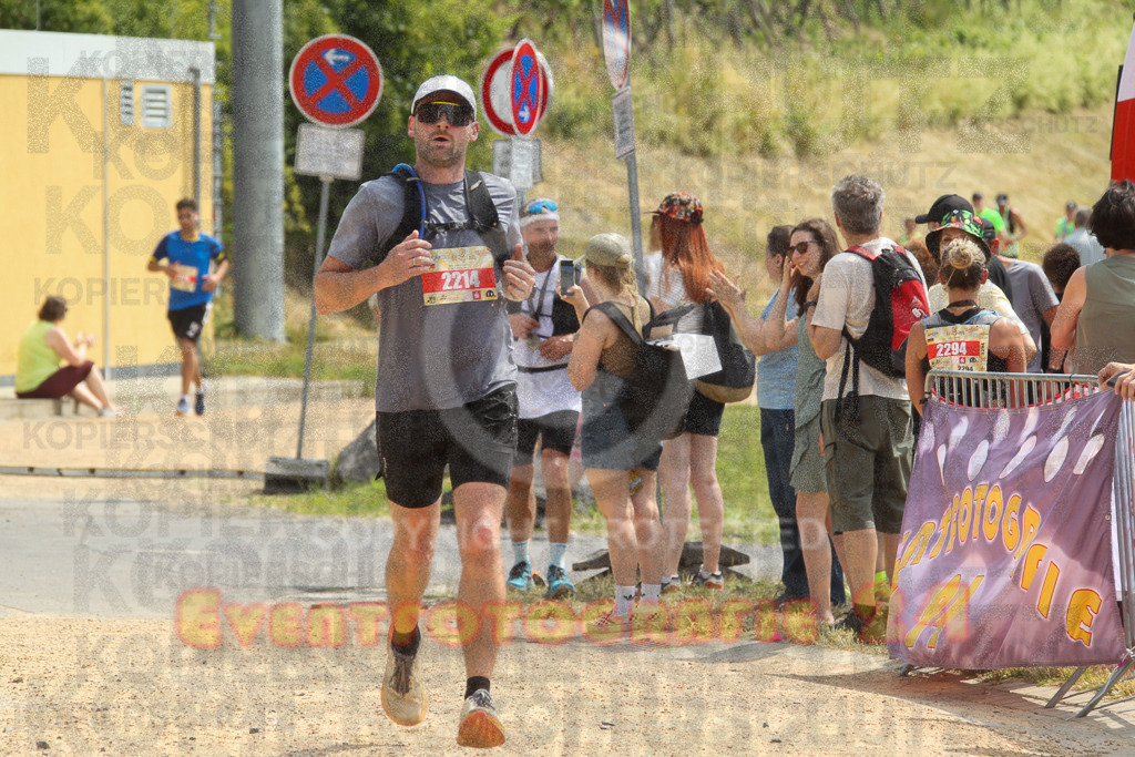 250614_1137_EV4_9088 | Sportfotografie im Rhein-Sieg Kreis, Köln, Bonn, NRW, Rheinland Pfalz, Hessen, etc. Unser Tätigkeitsfeld umfasst den Laufsport vom Volkslauf über den Marathon, Duathlon, Triathon bis zum Ultralauf wie Kölnpfad Ultra oder Schindertrail.