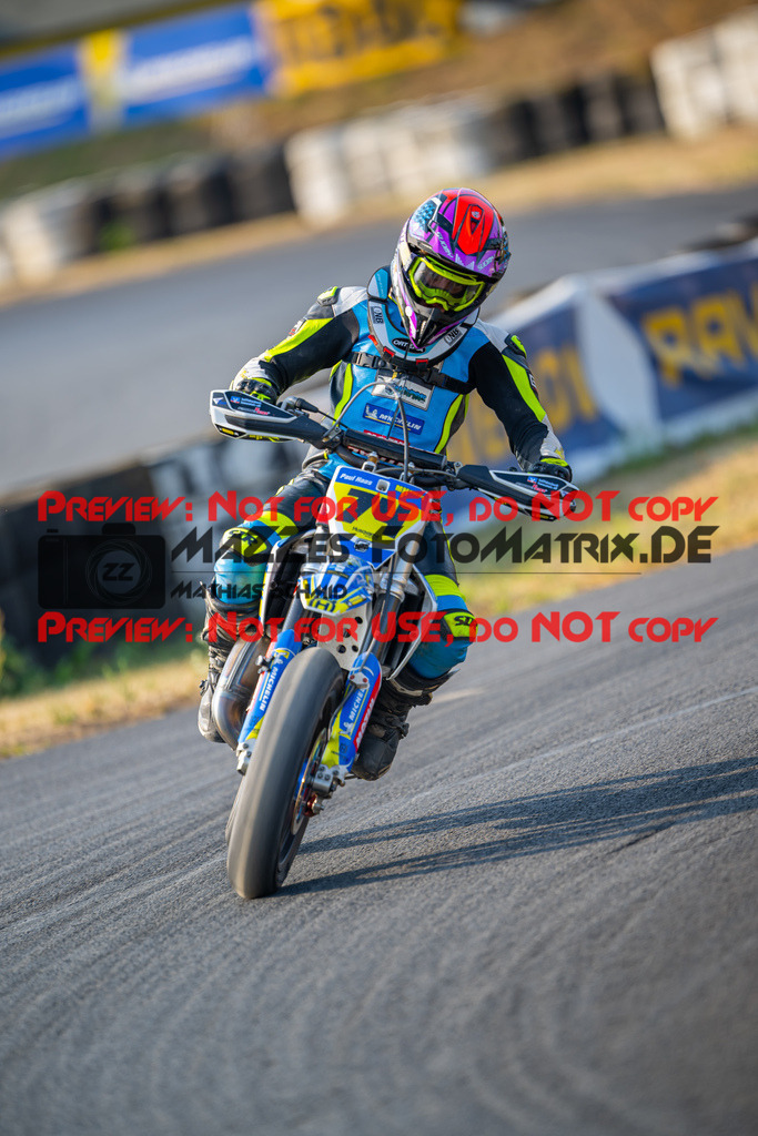 MaZZes-Fotomatrix-20260816-610330 | ROOKIES