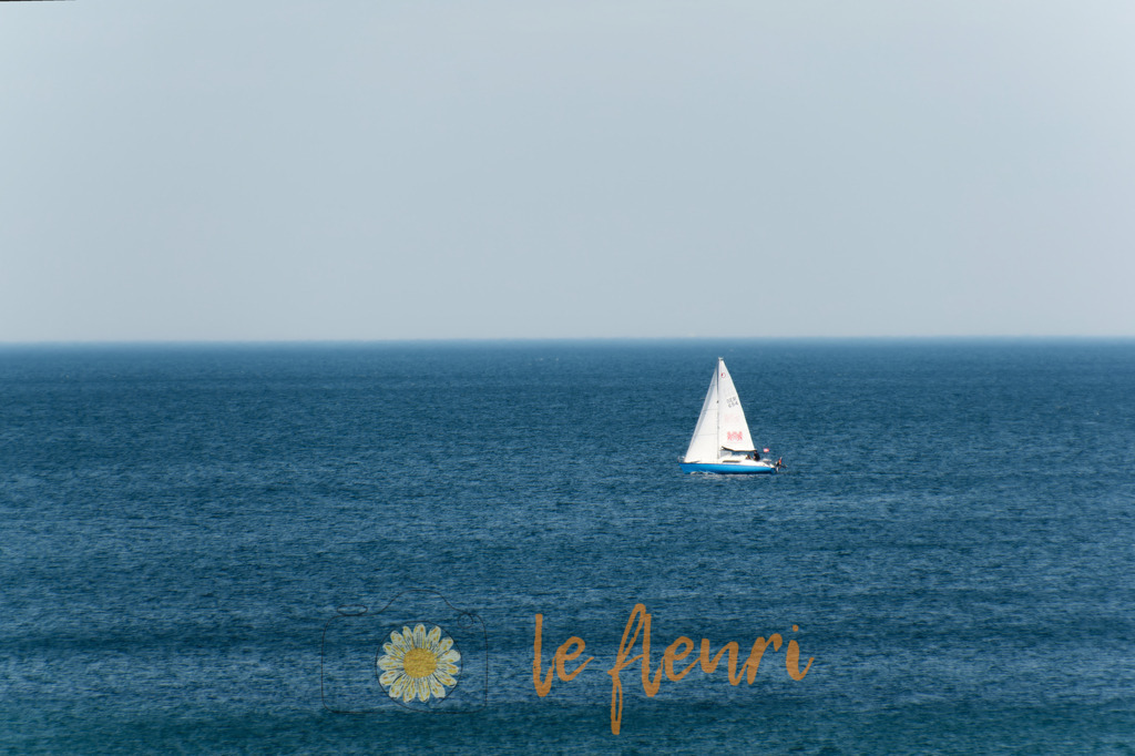 Der weite Blick aufs Meer | Dies ist der Shop von Florian Blum - le fleuri. Langenthal, Bern, SchweizSie können hier meine oder ihre eigenen Fotos als Fotoprodukte kaufen. Tassen, Schlüsselanhänger, Taschen etc. können Sie hier gestalten.  - Realisiert mit Pictrs.com