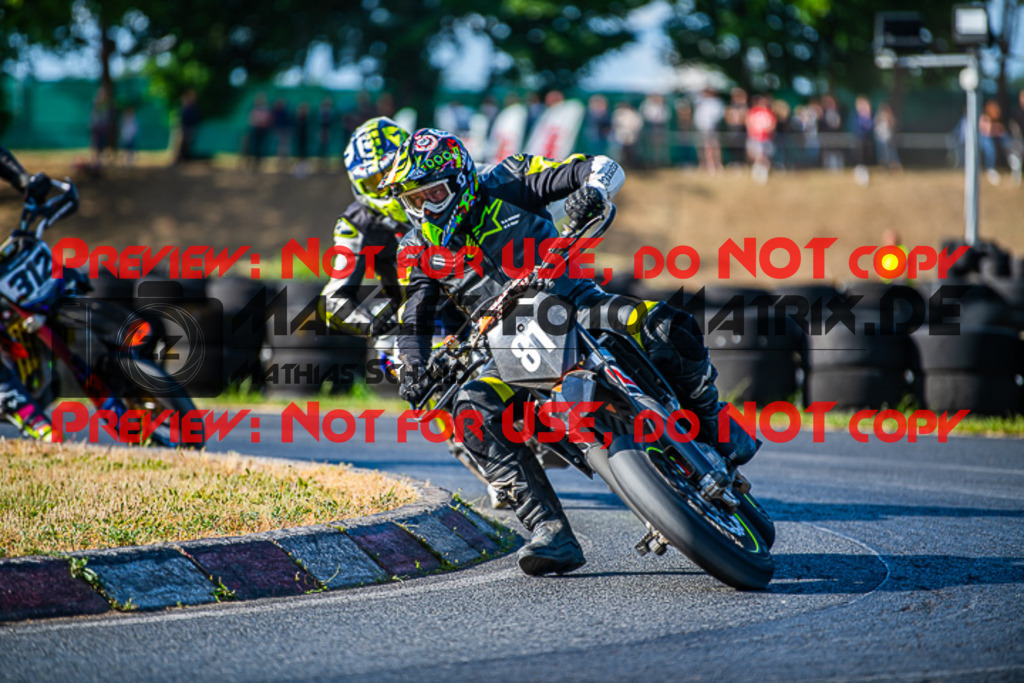 MaZZes_FotoMatrix_220528_6278 | Fotograf Mathias Schmid
Sportfotograf,
Eventfotograf,
Hochzeitsfotograf,
Portraitfotograf