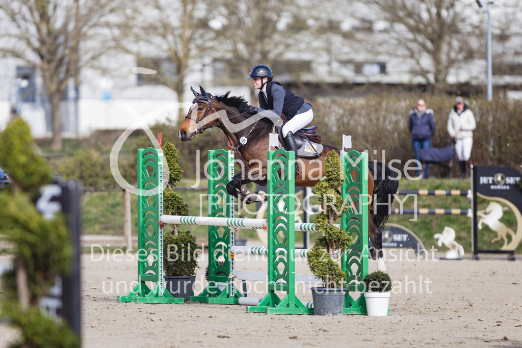 260404_Fruehlingsfest_SprPf-L-240 | Deine schönsten Turniermomente als professionelle Fotos! Entdecke hochwertige Pferdesport-Fotografie im Online-Shop. Jetzt Fotos finden & bestellen!