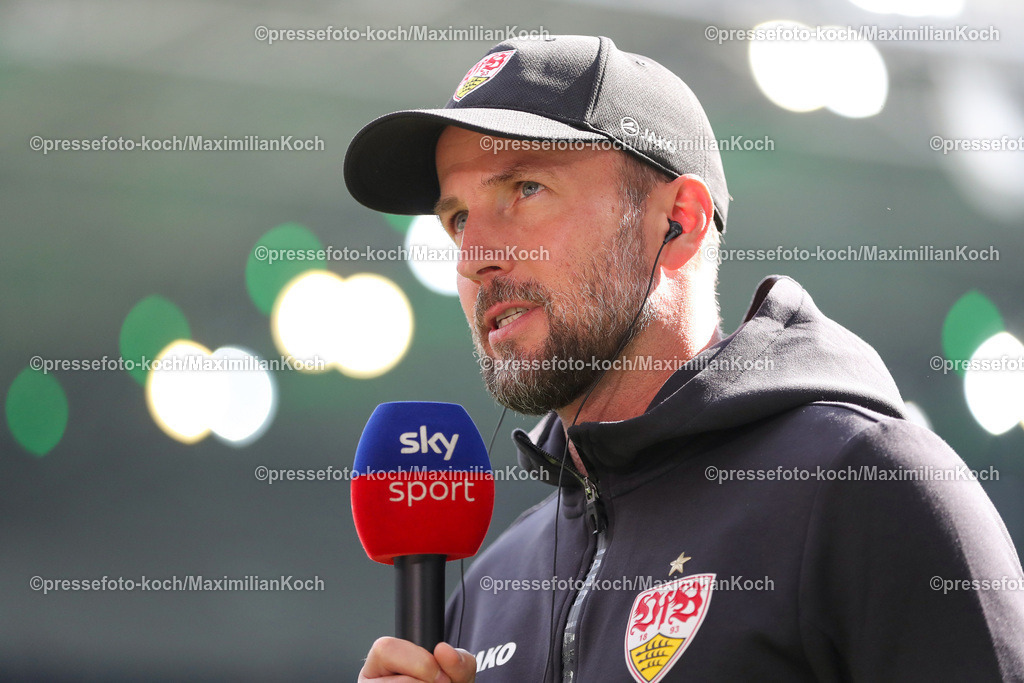 BMG14092402102 | 14.09.2024, 1. Fußball Bundesliga, Borussia Mönchengladbach - VfB Stuttgart, Borussia-Park, Saison 2024 2025: Trainer Sebastian Hoeneß (Cheftrainer VfB Stuttgart)DFB regulations prohibit any use of photographs as image sequences and or quasi-video.