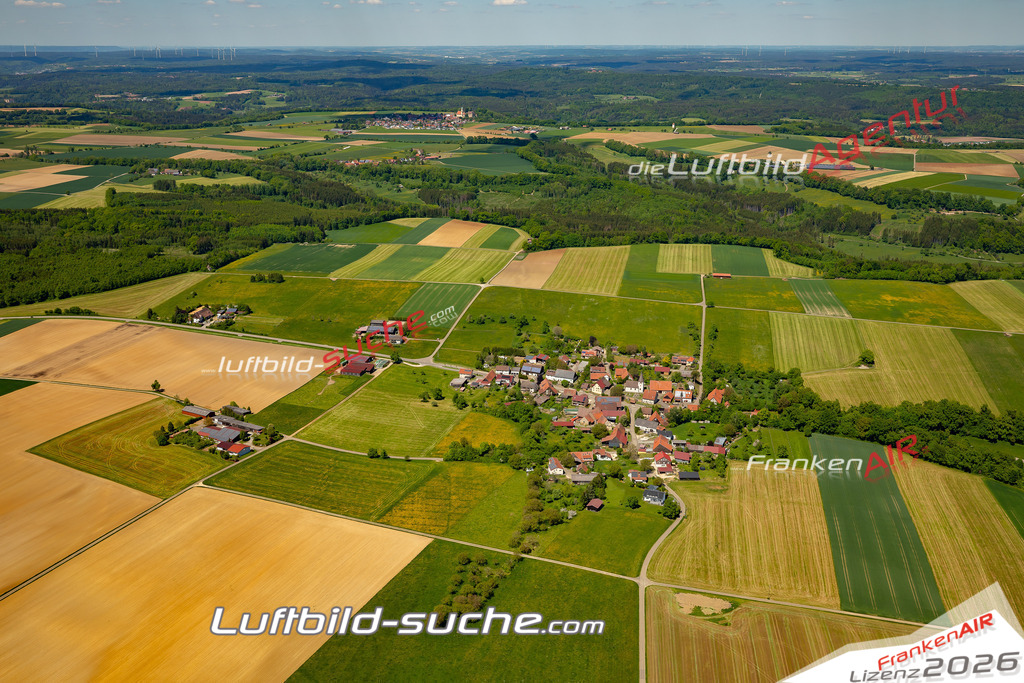 Leinweiler Schechingen Bild- Das Luftbild wurde 2025 vom UL-Flugzeug heraus erstellt ( keine Drohne ) - Hochauflösende Luftaufnahme -Nicht vergleichbar mit Google Maps oder Satelittenbilder- Die Geschenkidee !Mit Lizenz und Bildrechte bestellbar