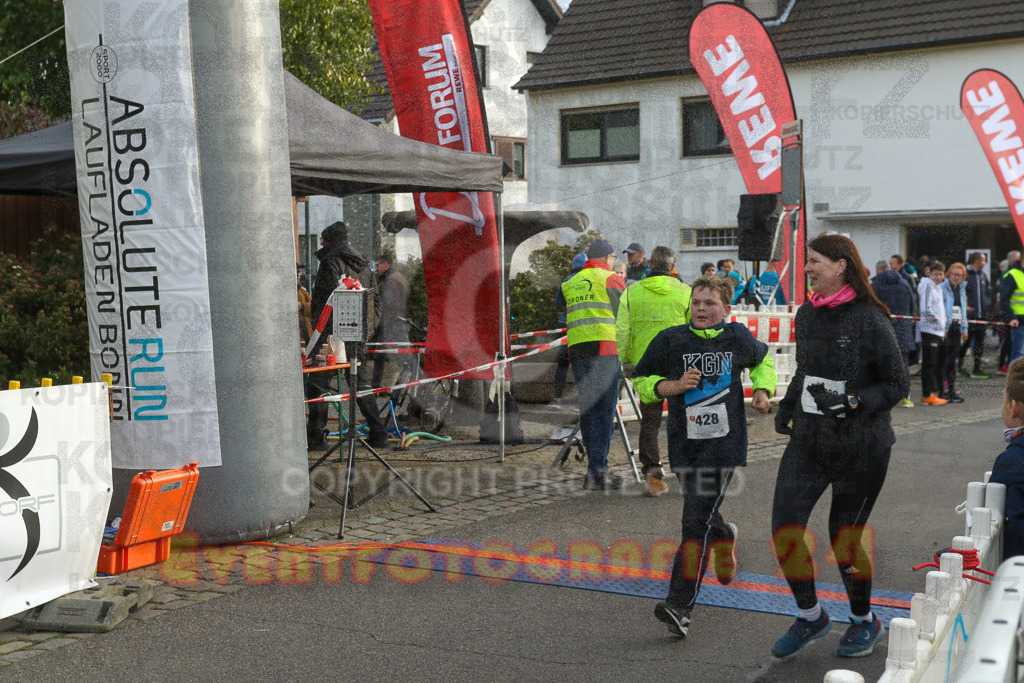 221127_1106_EV9_1705 | Sportfotografie im Rhein-Sieg Kreis, Köln, Bonn, NRW, Rheinland Pfalz, Hessen, etc. Unser Tätigkeitsfeld umfasst den Laufsport vom Volkslauf über den Marathon, Duathlon, Triathon bis zum Ultralauf wie Kölnpfad Ultra oder Schindertrail.