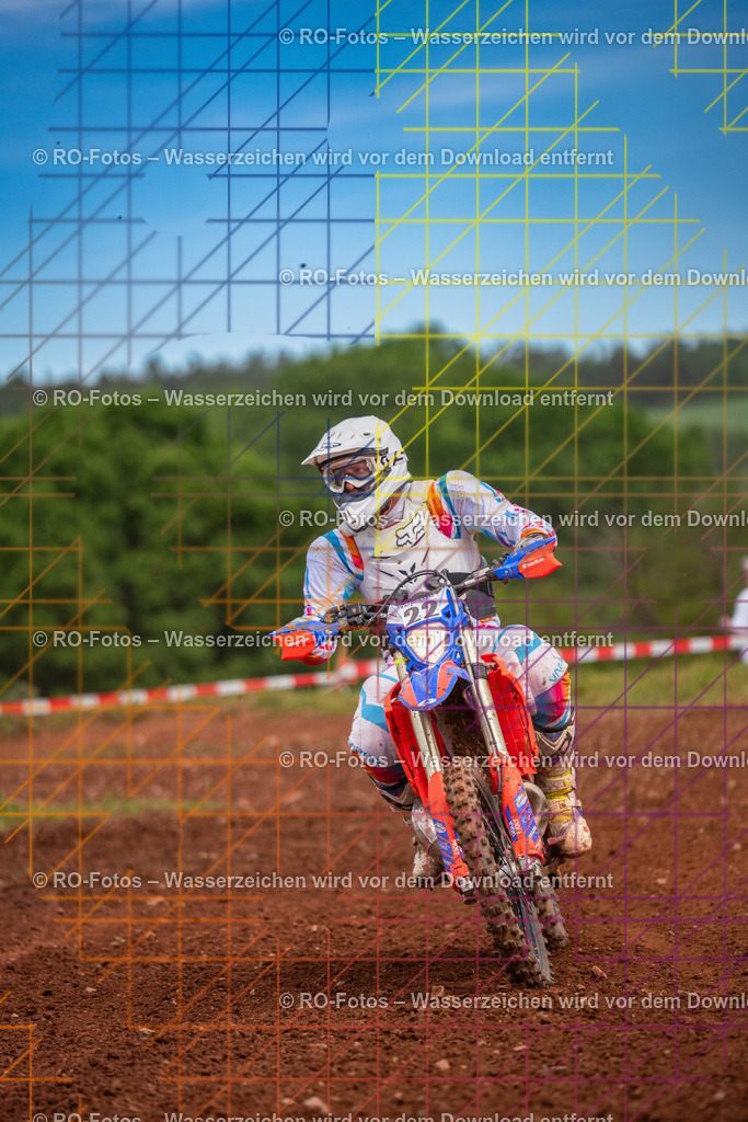 Wolfshausen 3 Lauf -473 | Sportfotografie von RO-Fotos: Motorsport, Motocross, Enduro, Laufveranstaltungen und Triathlon. Professionelle Fotos von Sportlern und Events. - Realisiert mit Pictrs.com