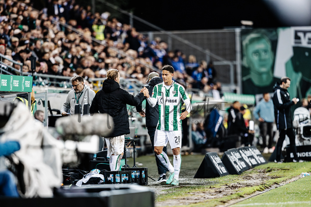 2. Bundesliga, Saison 2024/25, 7. Spieltag: SC Preußen Münster - FC Schalke 04 | Münster, 28.09.2024: 2. Bundesliga, 7. Spieltag, SC Preußen Münster gegen FC Schalke 04 im LVM-Preußenstadion in Münster. Foto: sportfotografie.ms | Markus Paletta - Realisiert mit Pictrs.com