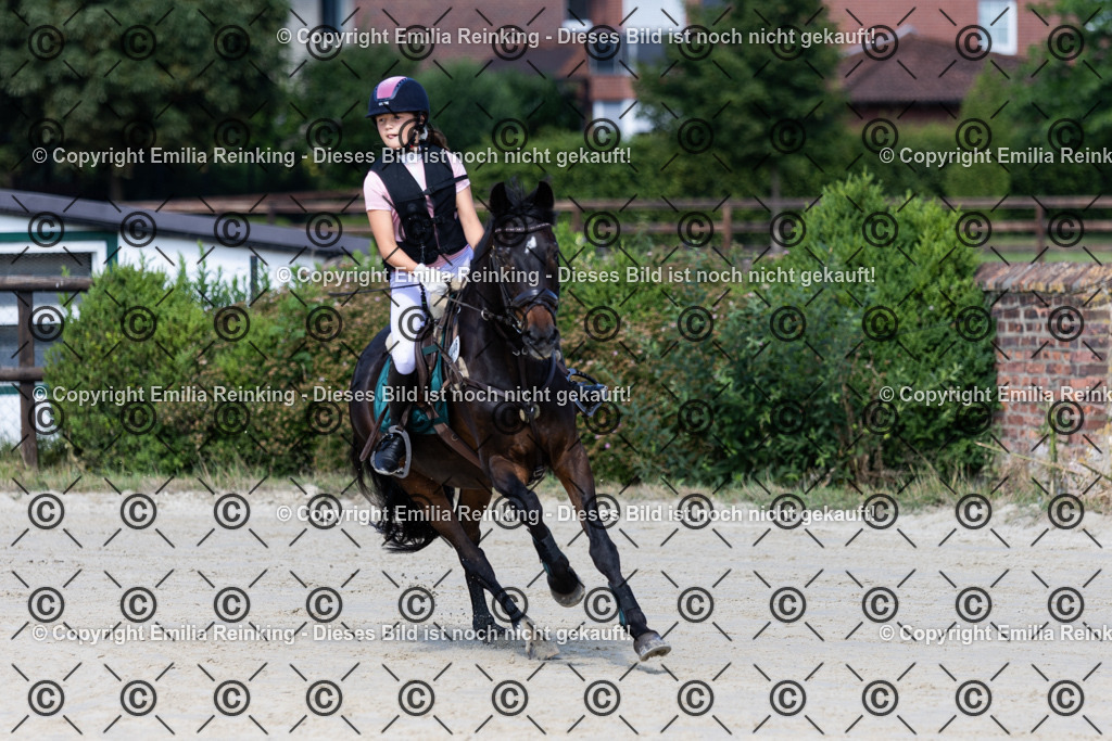 CL5A6476 | Emilia Reinking Fotografie - Realisiert mit Pictrs.com