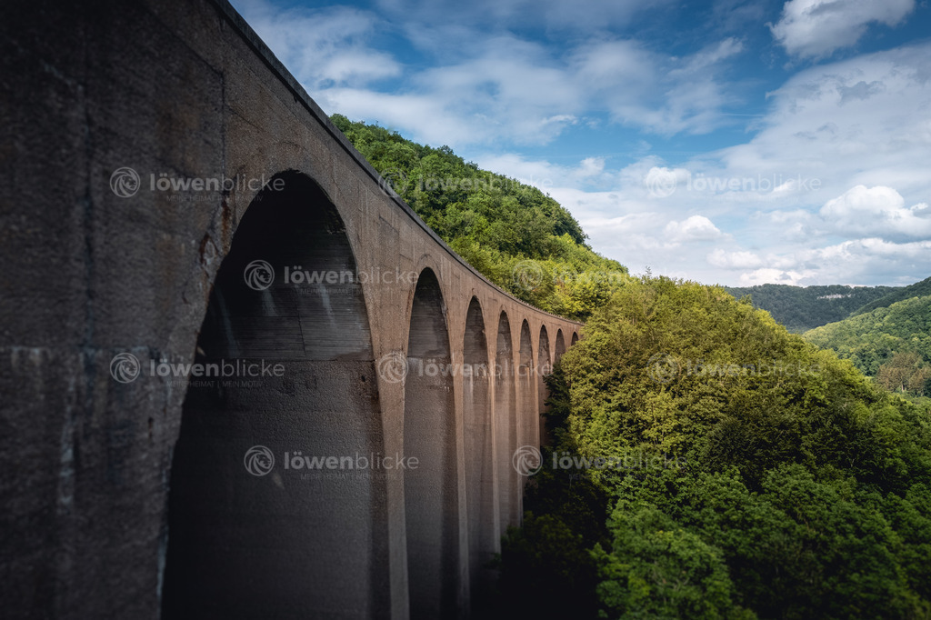 Drachenlochbrücke bei Drackenstein im Sommer | löwenblicke | shop
