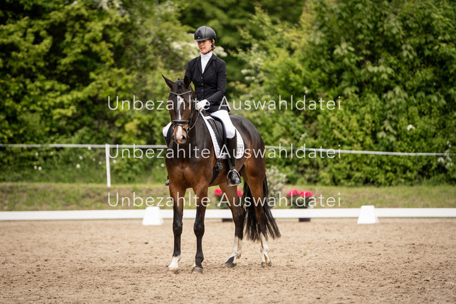 Bad_Meinberg_05581 | saradresslerfotografie - Realisiert mit Pictrs.com
