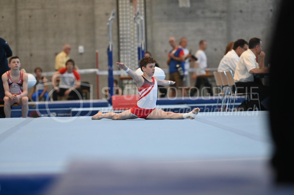 104. Zürcher Kunstturnertage Neftenbach - 14. May 2022 | 104. Zürcher Kunstturnertage Neftenbach
Turnhalle Ebni, Neftenbach
Programm 3/4 (P3/P4)
Bild: Sportfotografie Markus Aeschimann | www.markus-aeschimann.ch - Realisiert mit Pictrs.com