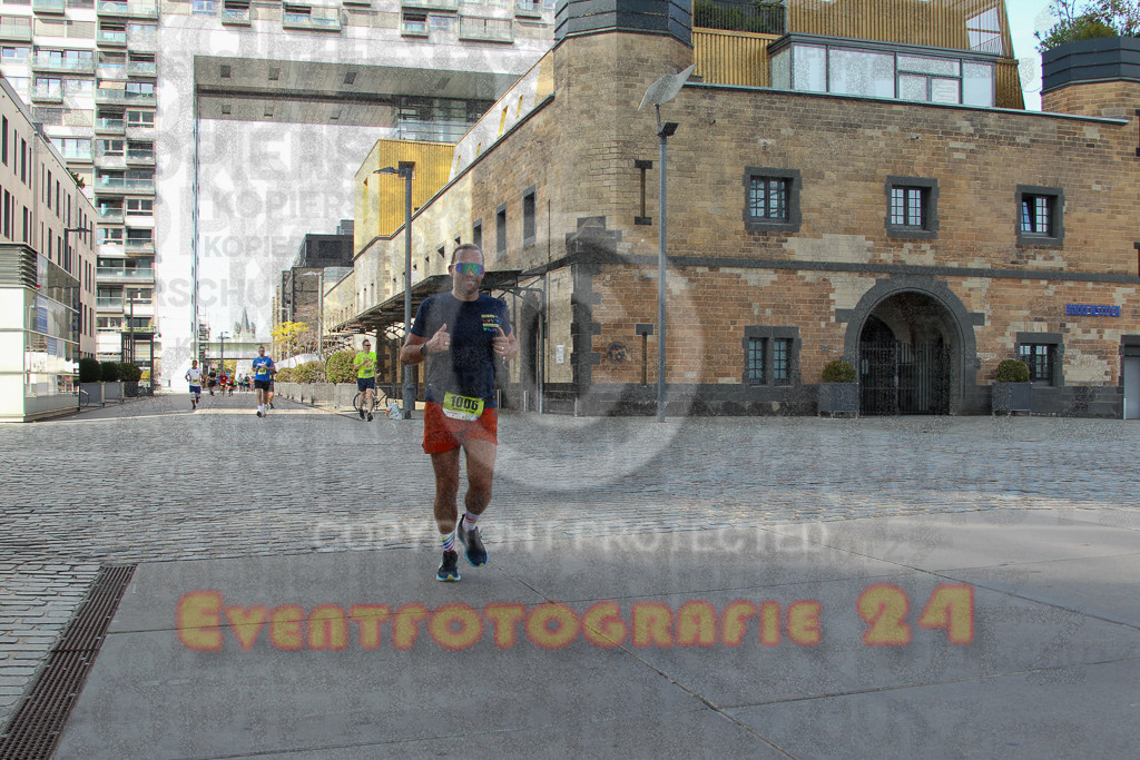 250920_1455_EV4_7612 | Sportfotografie im Rhein-Sieg Kreis, Köln, Bonn, NRW, Rheinland Pfalz, Hessen, etc. Unser Tätigkeitsfeld umfasst den Laufsport vom Volkslauf über den Marathon, Duathlon, Triathon bis zum Ultralauf wie Kölnpfad Ultra oder Schindertrail.