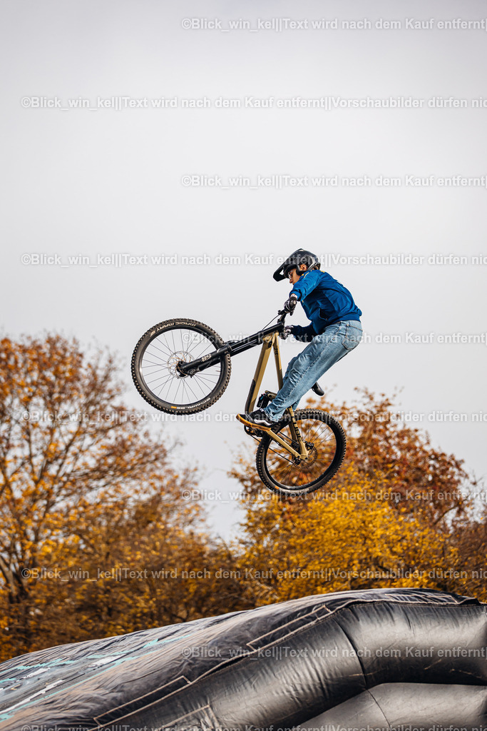 E68A1158 | blick_win_kel