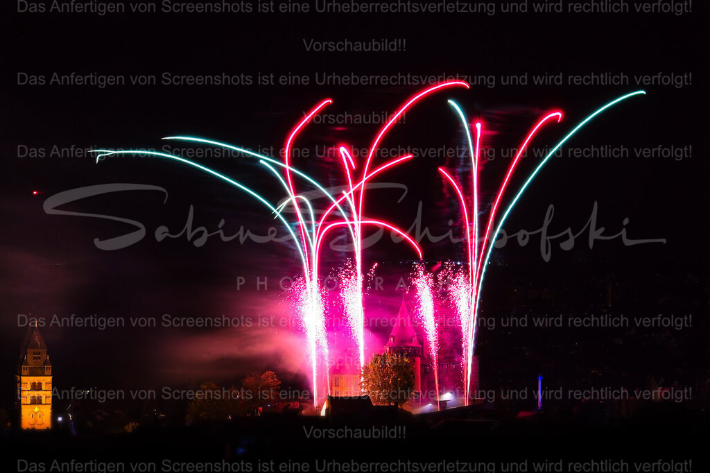 Feuerwerk Lukasmarkt Ulmen 2024 | People- und Tierfotografie, Imageaufnahmen, Veranstaltungsfotografie und Wandbilder aus der Natur ★ Made in Germany ✔️ Druck + Downloads ✔️ Naturfotografie in Top Qualität ★ schneller Versand, weltweite Lieferung! - Realisiert mit Pictrs.com