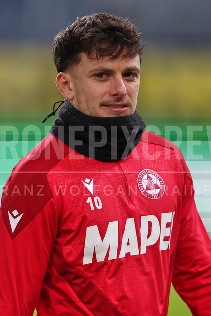 Austrian Bundesliga: Grazer AK 1902 vs LASK | GRAZ, AUSTRIA, 13.DEC.25 - SOCCER - ADMIRAL Bundesliga, Grazer AK 1902 vs LASK. The image shows Christian Lichtenberger (GAK).