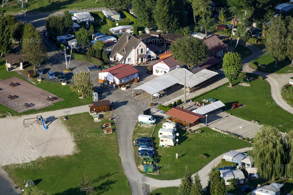 Luftbild: Roeschwoog Campingplatz in Rountzenheim im Bundesland Bas-Rhin in Frankreich. – Foto: IMG_8114.jpg vom 15.09.2007 durch Werner Riehm/FLY-FOTO.de – Auflösung des Originals: 3456 x 2304 px